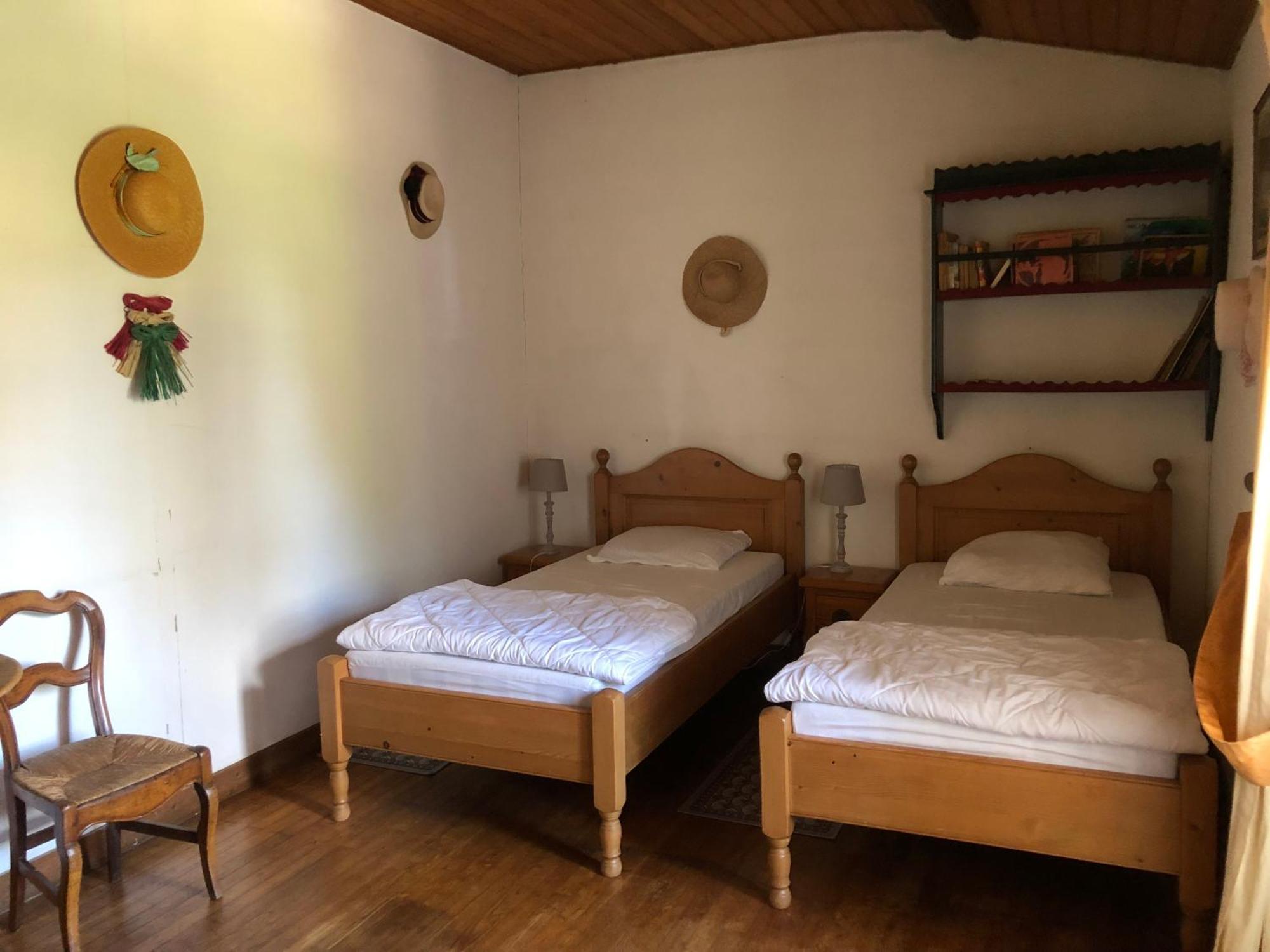 La Vieille Cure, Spa, Wifi A 20 Min Des Plages La Jonchere Экстерьер фото